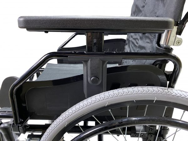 Manual Wheelchair With Adjustable Leg Support-ADAPTABLE WHEELCHAIR-7 Manual Wheelchair With Adjustable Leg Support-ADAPTABLE WHEELCHAIR