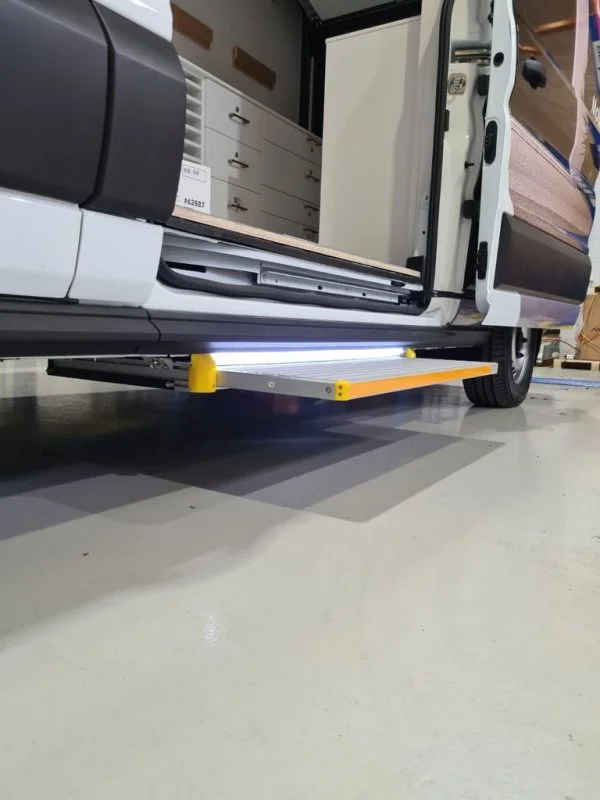 Electric Side Step Automatic Vehicle Access-5 Electric Side Step Automatic Vehicle Access