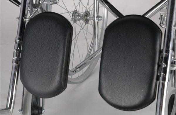 Foldable-Manual-Bariatric-Wheelchair-Padded-Legrest.jpeg Foldable-Manual-Bariatric-Wheelchair-Padded-Legrest.jpeg