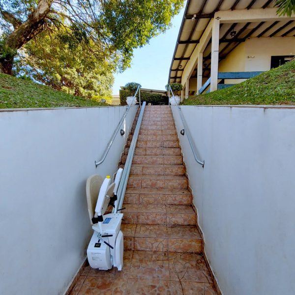 Folded-Bespoke-Synergy-Straight-Stairlift-Outside-Home Folded-Bespoke-Synergy-Straight-Stairlift-Outside-Home