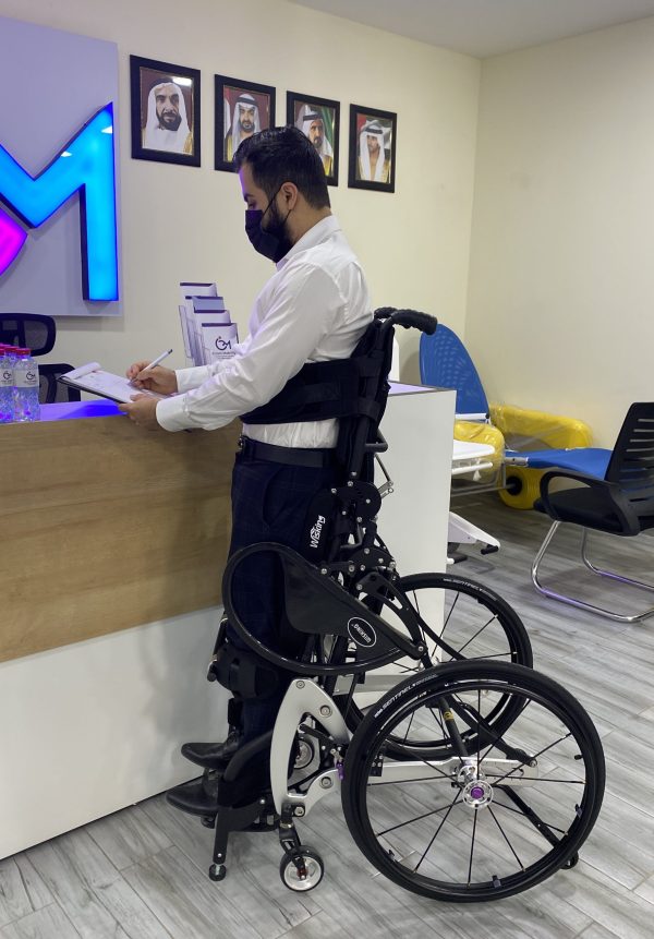 Lightweight-Manual-Sport-Standing-Wheelchair-in-Stading-Position.jpg Lightweight-Manual-Sport-Standing-Wheelchair-in-Stading-Position.jpg