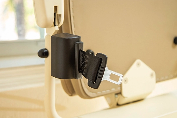 SL600-Pinnacle-Premium-Stairlifts-Harmar-3 SL600-Pinnacle-Premium-Stairlifts-Harmar-3