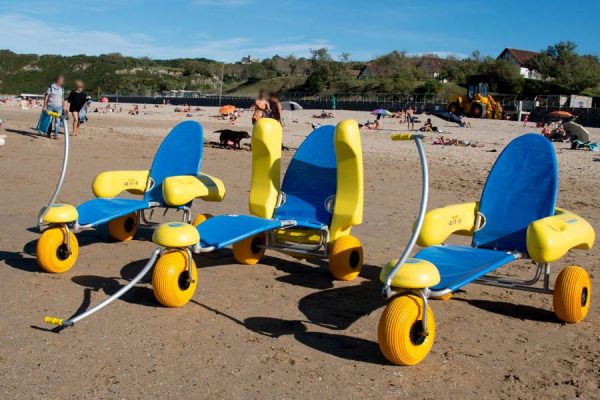 Beaches-Accessible-Amphibious-Wheelchair-BlueBeach-1.jpg Beaches-Accessible-Amphibious-Wheelchair-BlueBeach-1.jpg