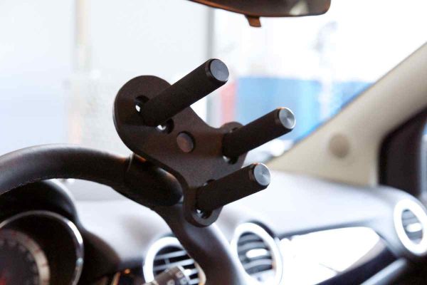 IP2003E-3-point-steering-wheel-handle-3.jpeg IP2003E-3-point-steering-wheel-handle-3.jpeg