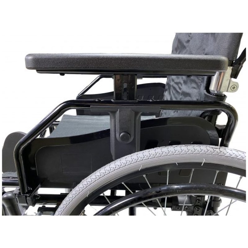 No.1 Best Heavy Duty Foldable Manual Wheelchair And Legrest