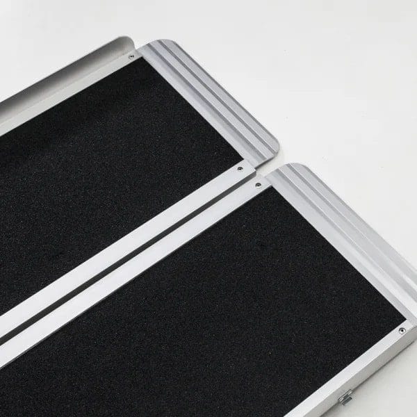 Unfolded Light-weight and Portable Aluminum Ramp For Wheelchair Unfolded Light-weight and Portable Aluminum Ramp For Wheelchair