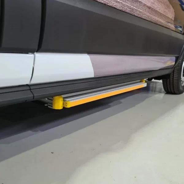 Electric Side Step Automatic Vehicle Access Electric Side Step Automatic Vehicle Access