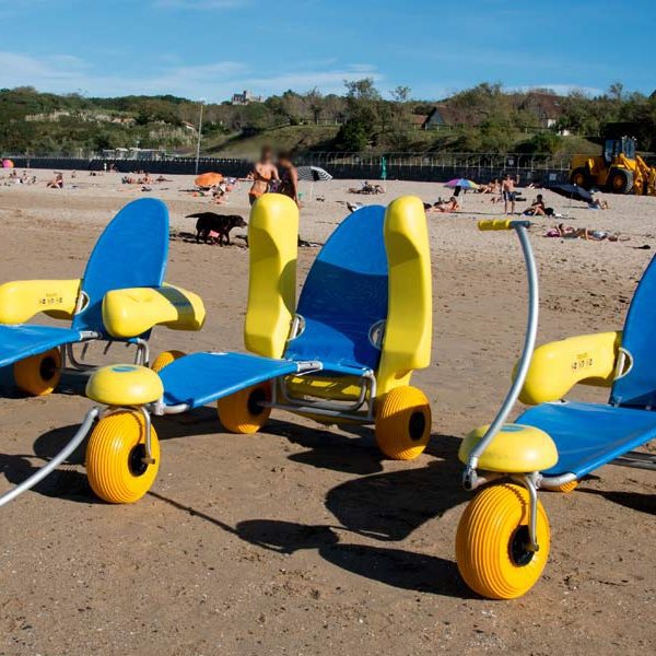 Beaches Accessible Amphibious Wheelchairs Beaches Accessible Amphibious Wheelchairs