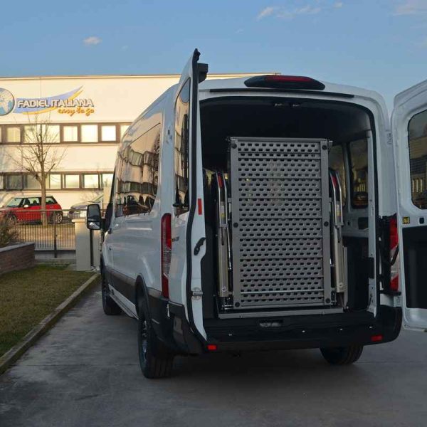 BI - 80 Lift Inside Vehicle BI - 80 Lift Inside Vehicle