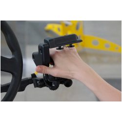 Lever FS2008 Installed on Steering Wheel