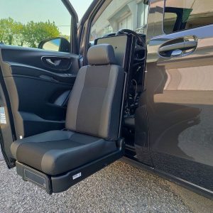 C400 Rotating Swivel Car Seat by Fadiel Italiana