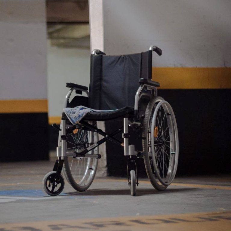 How to Close a Wheelchair