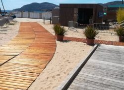 Access Wood a wooden decking for a natural path