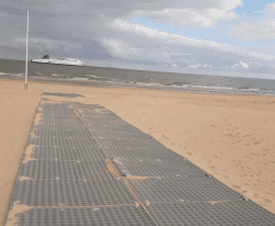 AccessDeck Light in Beach