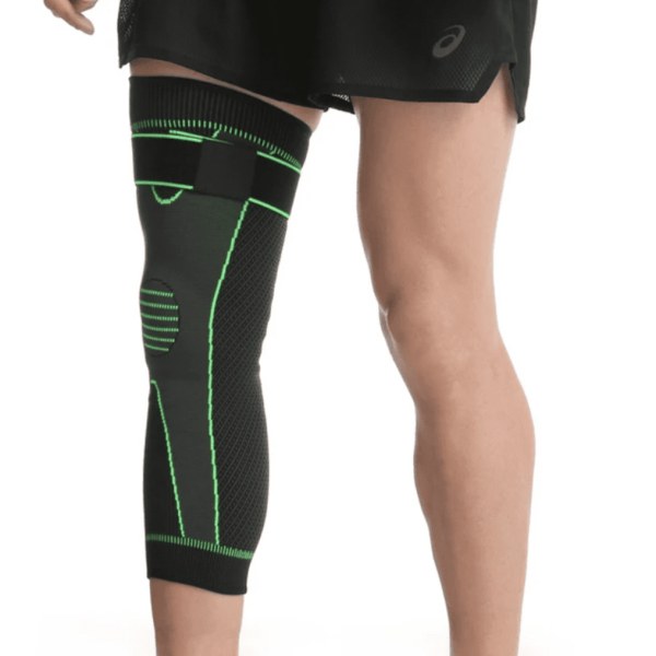 Knee Sleeve on Right Leg Knee Sleeve on Right Leg