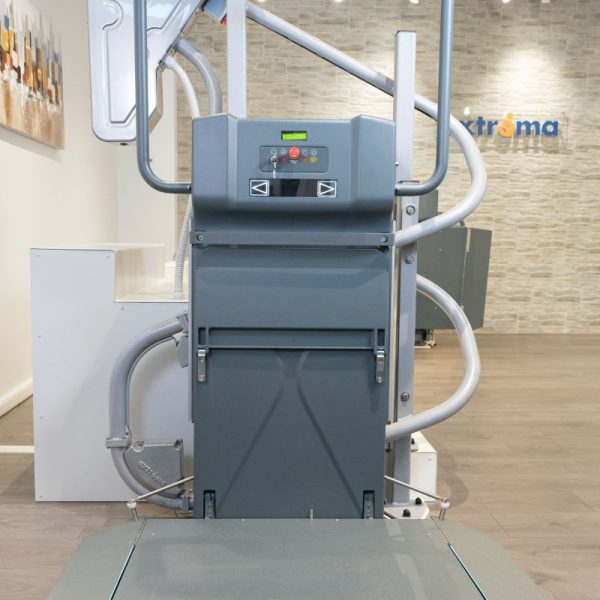 SLIM Inclined Platform Lift for Stairs with Curves on Floor SLIM Inclined Platform Lift for Stairs with Curves on Floor