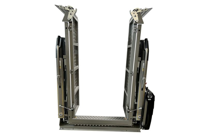 Split Vertical Wheelchair Lifter