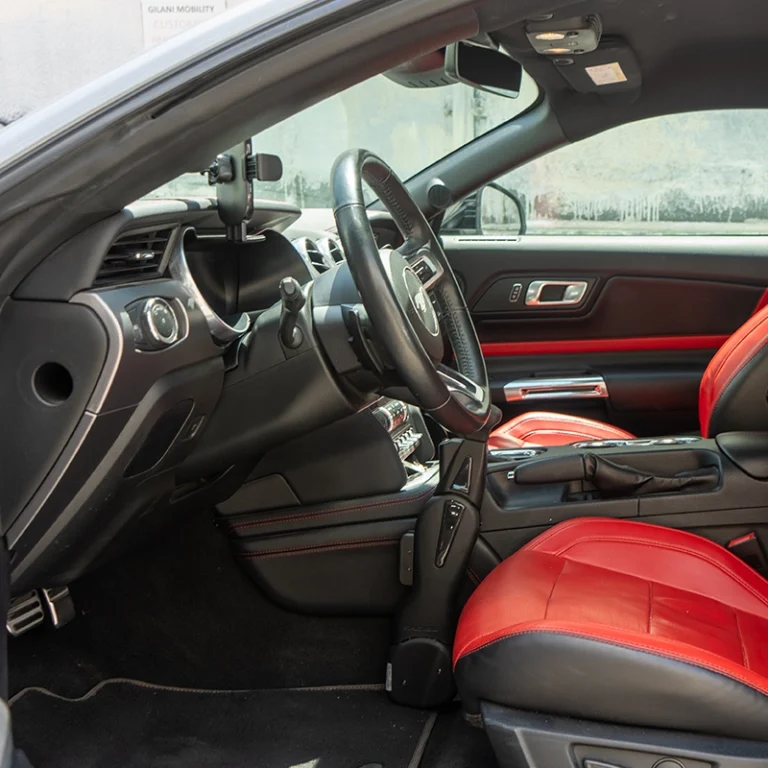 Hand-Control Vehicle Rental Mustang 23