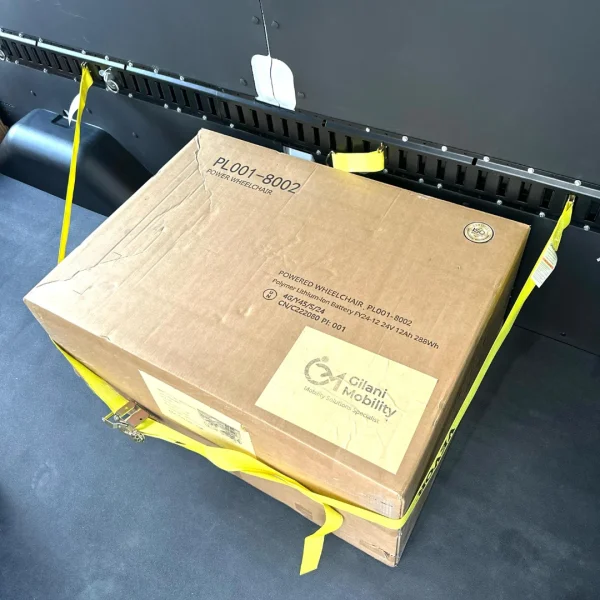 E Track Rails Tie-Down Holding A Box E Track Rails Tie-Down Holding A Box