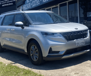 Wheelchair Accessible Kia Carnival